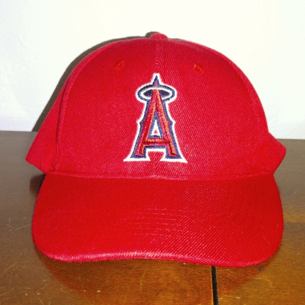 Red Authentic Anaheim Angels MLB OSFA Baseball Cap